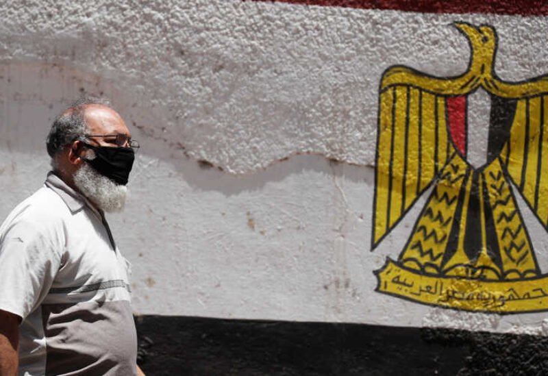 "مصر" تكشف موعد بدء التلقيح ضد كورونا