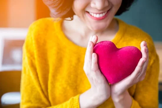 علامات تحذيرية للنوبات القلبية عند النساء