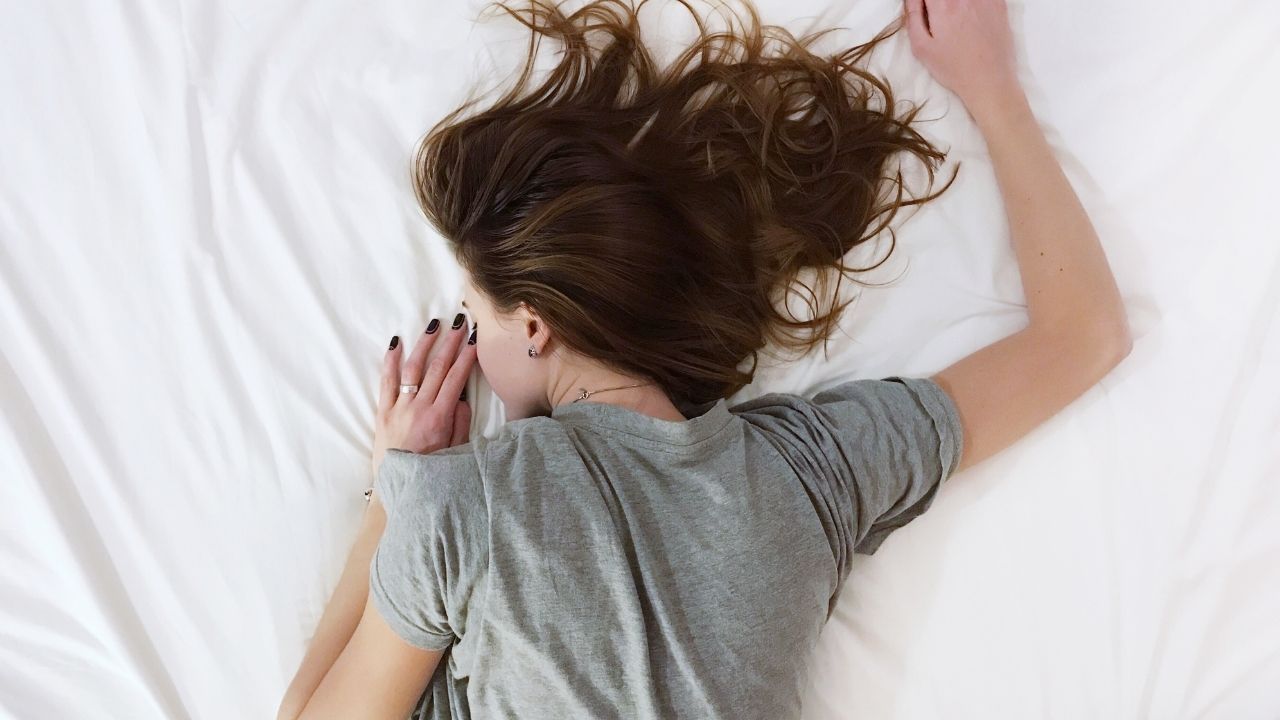 دراسة طبية: قلة النوم تزيد خطر الإصابة بالخرف