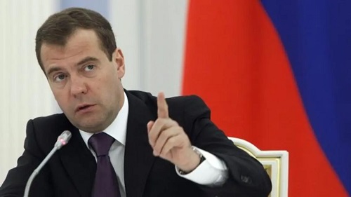 ميدفيديف يحذر .. أوروبا ستتعرض لمصاعب اقتصادية كبيرة إذا عجزت روسيا عن سداد ديونها