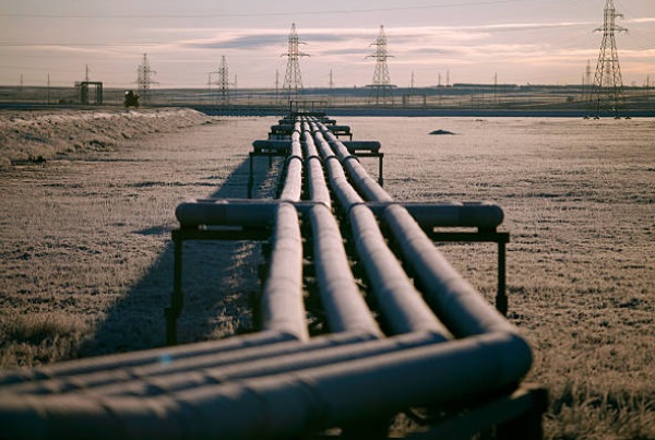 الاتحاد الأوروبي يقدم خطة لشراء الغاز الروسي بدون انتهاك العقوبات