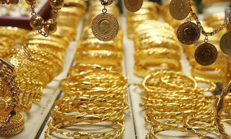 ارتفاع غرام الذهب 3000 ليرة في الأسواق والمواطنون يمتنعون عن البيع