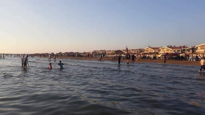 غرق طفل وفقدان شقيقه أثناء السباحة في شاطئ النورس بطرطوس