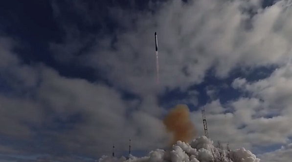 بوتين: صاروخ "سارمات" العابر للقارات سيدخل الخدمة نهاية العام الحالي (فيديو)