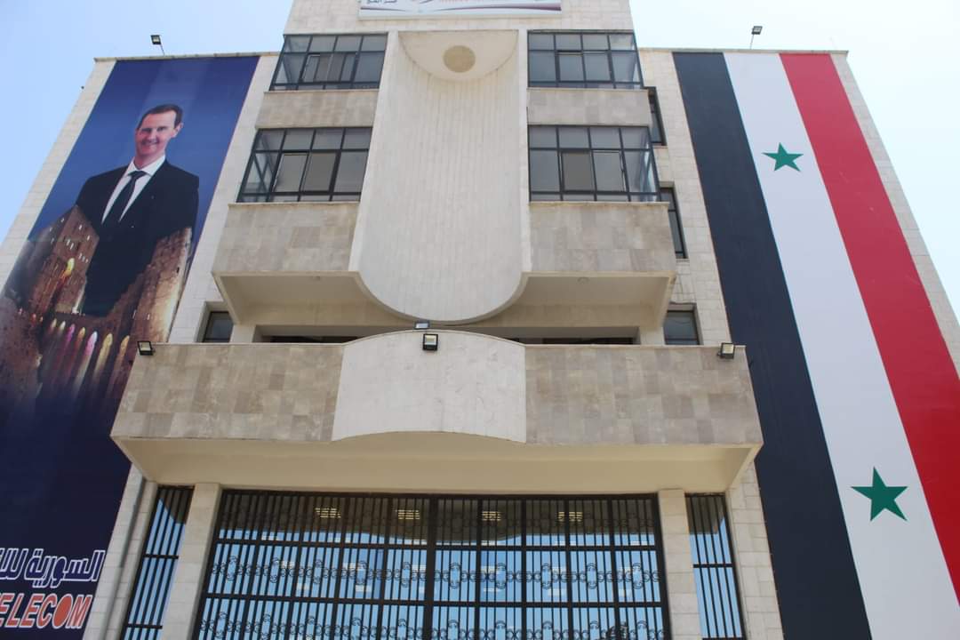 وزير الاتصالات والتقانة يفتتح مركز اتصالات جسر الحج بمحافظة حلب