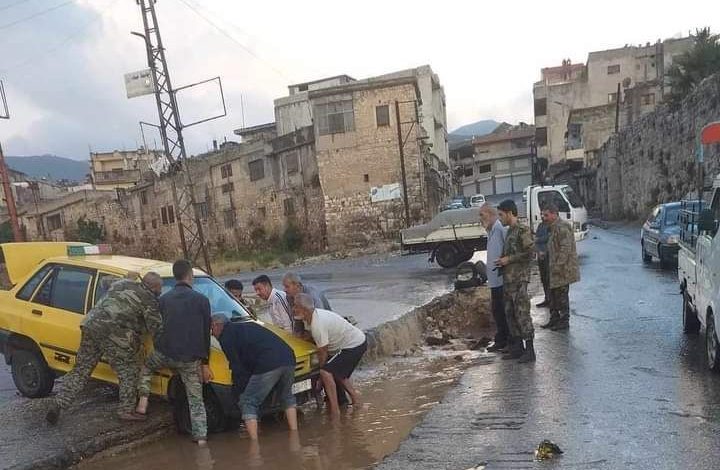 أضرار كبيرة بمشروع خطوط الصرف الصحي جراء السيول في مدينة مصياف بحماة