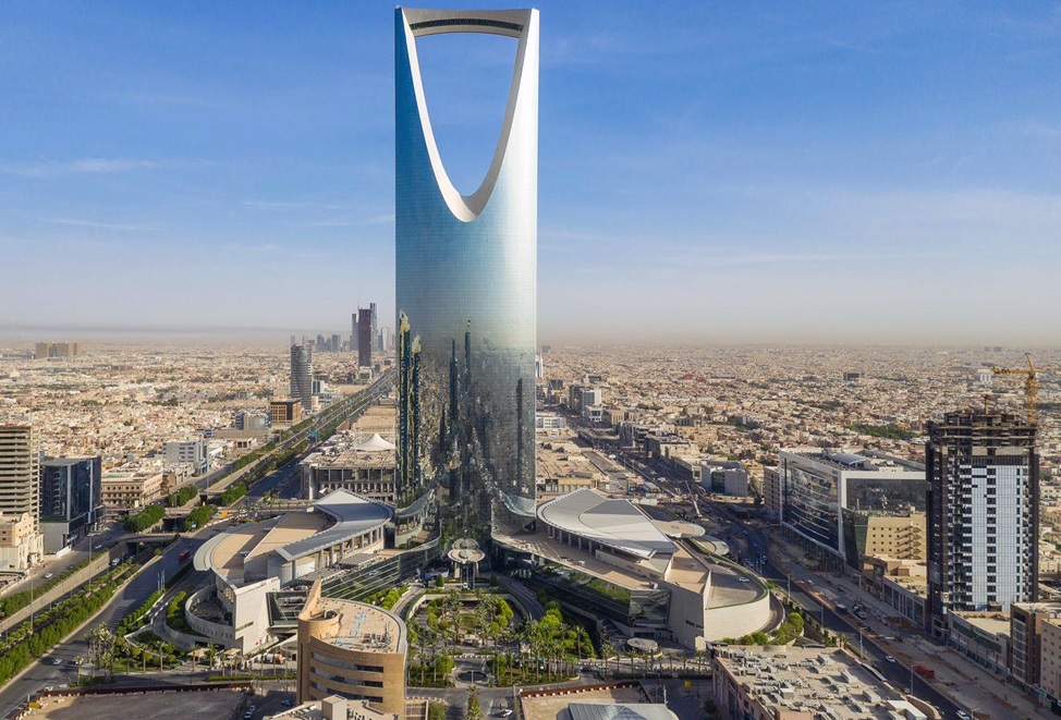 الشركات الأجنبية تسارع لتحديد مواقع مقراتها في السعودية لتجنب حرمانها من الحصول على عقود حكومية