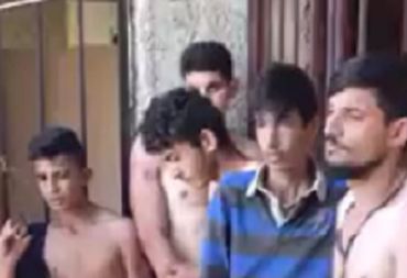 مشاهد اعتداء ضد عمال سوريين في لبنان تثير غضباً شعبياً (فيديوهات)