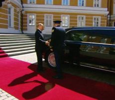 سيارة الرئيس الروسي فلاديمر بوتين الخارقة