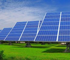 وزارة الكهرباء ترخّص 41 مشروعاً لتوليد الكهرباء عبر الطاقة المتجددة