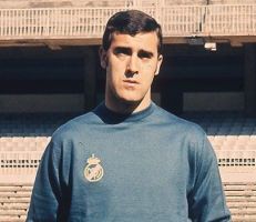 وفاة حارس مرمى ريال مدريد السابق