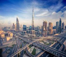 "البطاقة الذهبية" محمد بن راشد يعلن عن نظام الإقامة الدائمة للمستثمرين في الإمارات