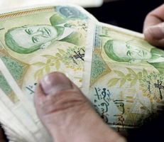 "وزير المالية" يوضح موضوع زيادة الرواتب في موازنة 2020