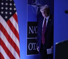 ماكرون: "ترامب يضع حلف الناتو في حالة موت دماغي" وميركل ترفض كلماته "المتطرفة"