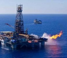 مصر تطرح مزايدة للتنقيب عن الغاز بالبحر المتوسط في النصف الأول من 2020