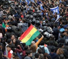 بوليفيا تعيد العلاقات الدبلوماسية مع إسرائيل