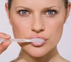 دراسة: تنظيف الأسنان بالفرشاة يقي من أمراض القلب