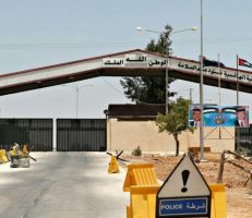 إلغاء الرسوم الإضافية على الشاحنات الأردنية