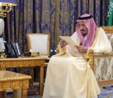 السعودية تنشر صوراً للملك سلمان بعد عمليات الاعتقال ضمن العائلة المالكة (صور)