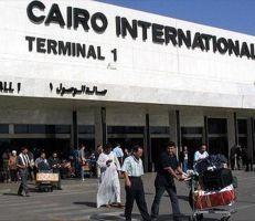 مصر تعلق الرحلات الجوية من الخميس لنهاية آذار وقطاع الطيران يتكبد خسائر بقيمة 143$ مليون