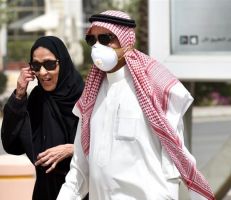 لمحاربة كورونا: السعودية تفرض حظر تجول والإمارات توقف رحلاتها