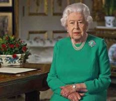 الملكة اليزابيث الثانية تدعو للوحدة خلال تفشي وباء كورونا