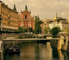 سلوفينيا تعلن رسمياً نهاية وباء كورونا