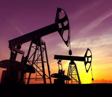 شركة النفط الفنزويلية تستأنف إنتاج البنزين في مصفاة كاردون