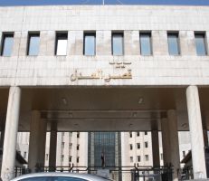 وزارة العدل تحسم النقاش بخصوص مطالب نقابة المحامين..