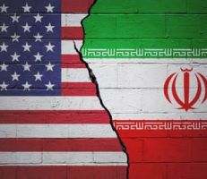 تقرير صحفي: ترامب حول ملف إيران لوزير خارجيته بصلاحية عمل كل شيء غير “حرب عالمية ثالثة”