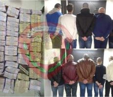 القبض على عشرة أشخاص في دمشق يقومون بتحويل الأموال بطريقة غير قانونية .