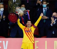 ميسي فوز برشلونة بـ كأس ملك إسبانيا: نقطة تحول كبيرة