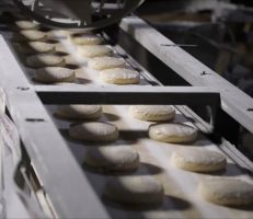 تطبيق الآلية الجديدة لبيع الخبز في محافظات طرطوس وحماة واللاذقية اعتباراً من الأحد