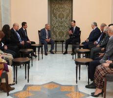 الرئيس الأسد يلتقي أعضاء الأمانة العامة لاتحاد الجاليات الفلسطينية في أوروبا