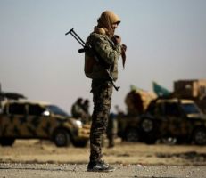 موسكو تحاول إقناع الأكراد بدمج "قسـ.د" في الجيش السوري