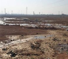 حلب: محطة وقود تتخلص من 300 الف لتر مازوت بإفراغها في أرض زراعية!