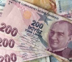 الليرة التركية تنزلق إلى انخفاض قياسي جديد مقابل الدولار