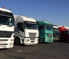 مسؤول أردني " للمشهد" : الخلاف حول الرسوم التي يتقاضاها الأردن  من الشاحنات السورية سببه اتفاقية الجامعة العربية