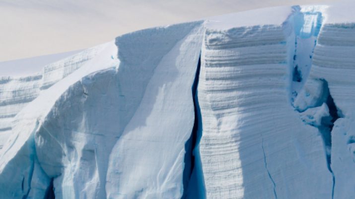 تحذيرات من انهيار جليدي مرتفع قد يحصل في "دافوس" قبل انعقاد الاجتماع السنوي لمنتدى دافوس الاقتصادي العالمي