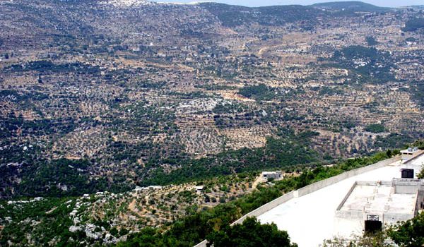 "قرى اللاذقية عطشى" والمحافظة تتدخل