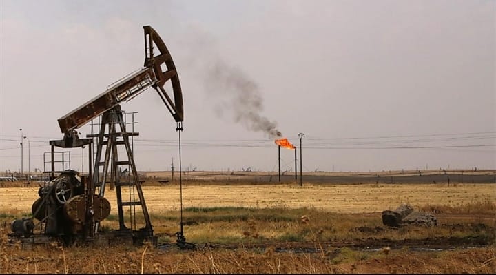 "وزير النفط" حفر 11 بئراً جديداً في مناطق مختلفة خلال العام المقبل