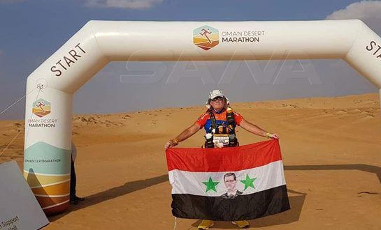 العداء السوري المغترب عماد بركات ثانيا في سباق عمان الصحراوي