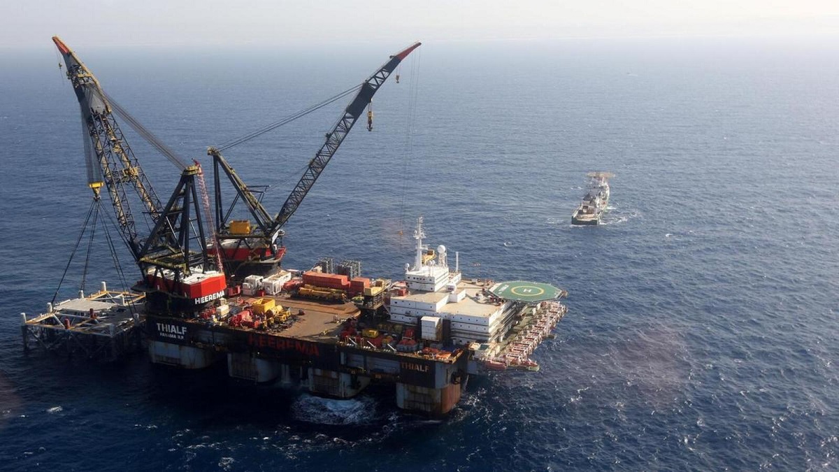 وزير البترول المصري:  اتفاق مع خمس شركات للتنقيب عن النفط والغاز غرب المتوسط
