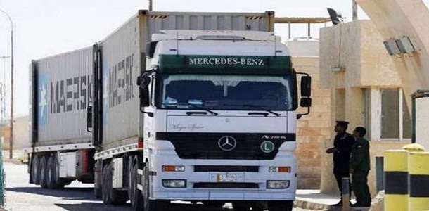 "الأردن" تخفيض الرسوم المفروضة على الشاحنات السورية