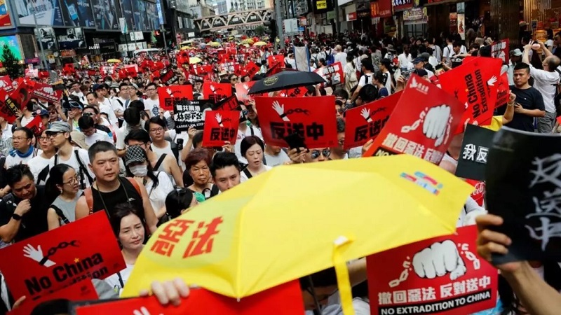 الصين توقع قانون هونغ كونغ "المثير للجدل"