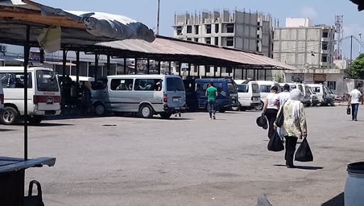 لا صحة لتخفيف دوام الموظفين في الدوائر الحكومية في اللاذقية .