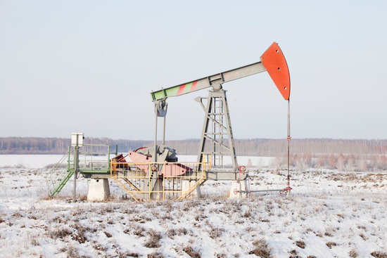 ارتفاع إنتاج روسيا من النفط ومكثفات الغاز إلى 10.25 مليون برميل يومياً في شهر آذار