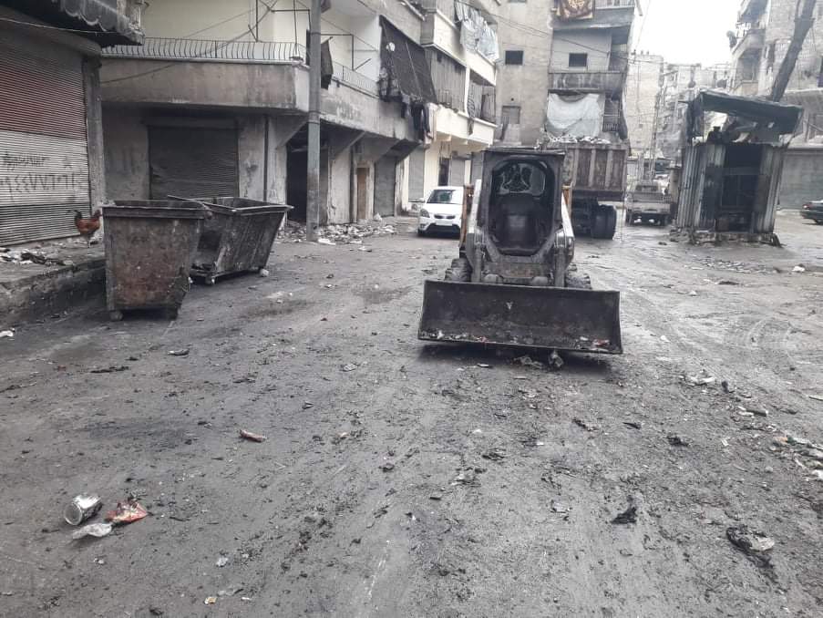 مجلس مدينة حلب يستجيب لـ "المشهد" ويتابع واقع النظافة في حي صلاح الدين .