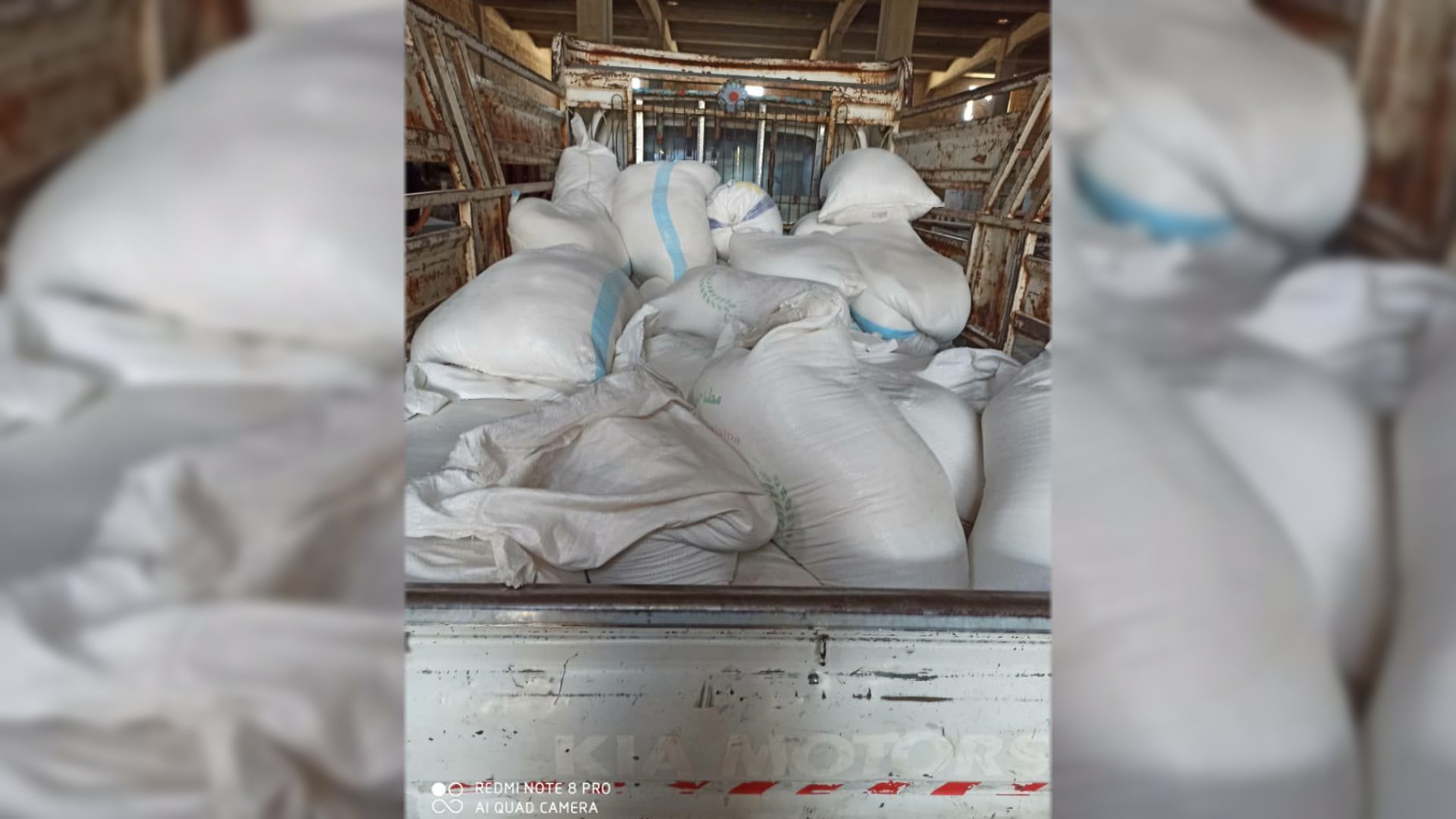 ضبط 2 طن من الدقيق التمويني وما يقارب 3 طن من القمح بهدف الاتجار بها بالسوق السوداء بديرالزور