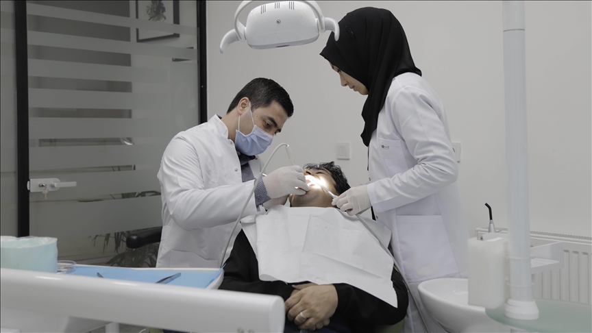 نقابة أطباء الأسنان: قريباً عقد بين المريض وطبيب الأسنان..